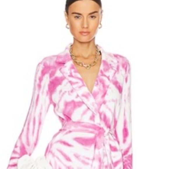 Ser.O.Ya Gloria Cardigan Dress in White Pink Swirl TieDye Revolve Small - Picture 3 of 16